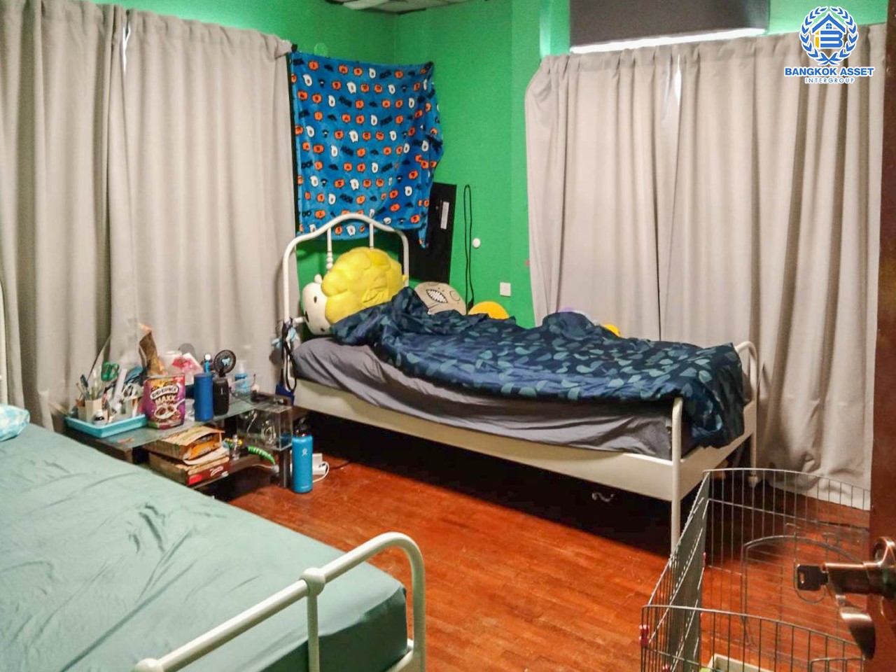 *****บ้านแฝดมือสองนนทบุรี ม.รัตนาธิเบศร์ กาญจนาฯ ติดกับรถไฟฟ้า "สถานีตลาดบางใหญ่" ต่อเติมพร้อมอยู่ เนื้อที่ 80 ตร.ว. ภายในโปร่งกว้าง เป็นสัดส่วน ฟังก์ชัน 7 ห้องนอน 4 ห้องน้ำ จอดรถได้ 6 คัน บนสุดยอดทำเล! เข้า-ออกได้ทั้งทาง ถ.รัตนาธิเบศร์ และ ถ.กาญจนาภิเษก ใกล้จุดขึ้น-ลงรถประจำทางหลายสาย